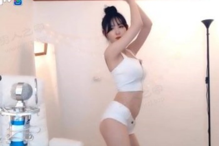 女同被❌到爽流片女明星