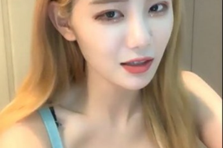 免费成年人❌❌美女女