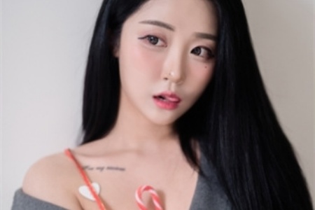 久久精品国产亚洲a和v麻豆八婚纱