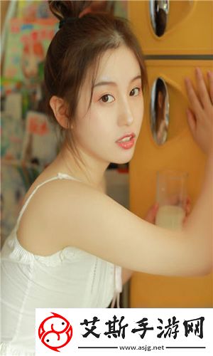 三年片大全免费观看动漫版：络世界的免费诱惑究竟是福是祸