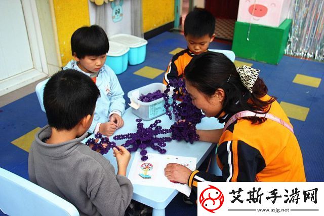 ‘班班幼儿园4穿墙飞行版’
