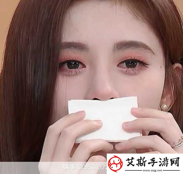 鞠婧祎哭着说不能深入了的视频：1.-鞠婧祎泪洒舞台-深情告白引人心痛！
