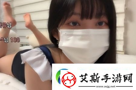 苏晴忘穿内裤坐公交车被揉到视频：公众场合的尴尬瞬间