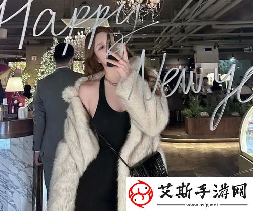 当着老公的面被维修工欺负，难道只是一场无声的权力游戏？