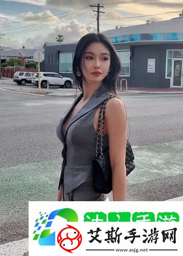三年成全免费高清观看第4集，网友热议：追剧之路，真是让人欲罢不能啊！
