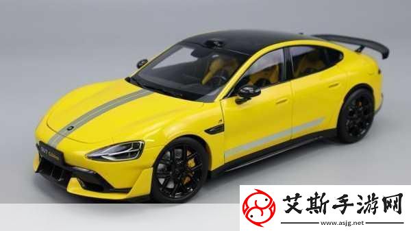 小米汽车SU7Ultra车模闪耀春晚手游界迎来跨界新风尚