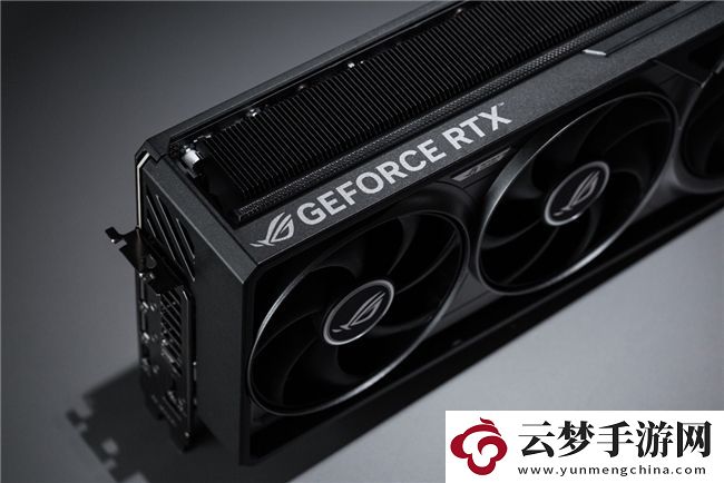 蛇年有新意！华硕携全新RTX