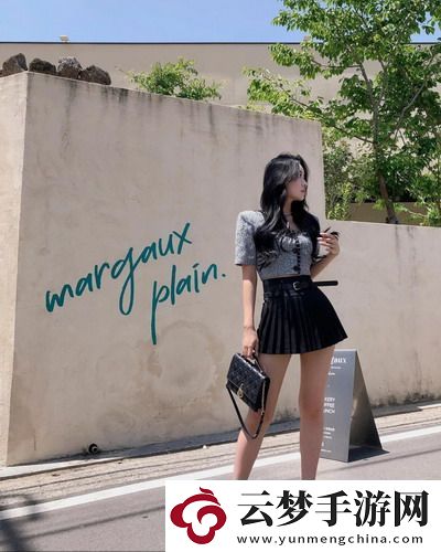 暴躁妹妹csgo直播引发热议-网友：她是游戏界的“女汉子”！